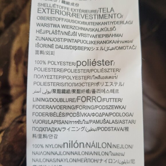 New Women's Under Armour Realtree Camo Puffer jacket - Picture 11 of 12